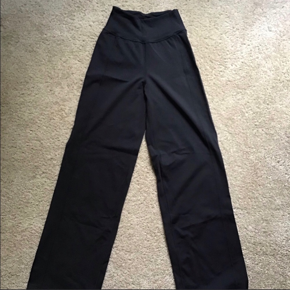Lululemon Size 2 Yoga Pants